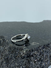 Load image into Gallery viewer, Compass Moonstone ring