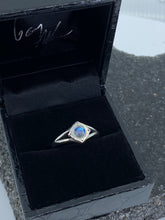 Load image into Gallery viewer, Compass Moonstone ring