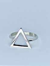 Load image into Gallery viewer, Triangle Ring