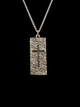 Load image into Gallery viewer, Textured Dog Tag- Cross
