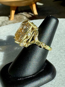 18K Rutilated Quartz and Diamonds Ring