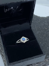Load image into Gallery viewer, Compass Moonstone ring
