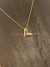 Load image into Gallery viewer, 18K Yellow Gold Heart Necklace
