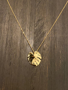 18K Yellow Gold Monstera Necklace