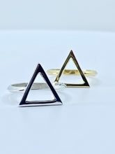 Load image into Gallery viewer, Triangle Ring- Gold
