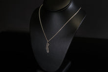 Load image into Gallery viewer, She&#39;s so California Necklace
